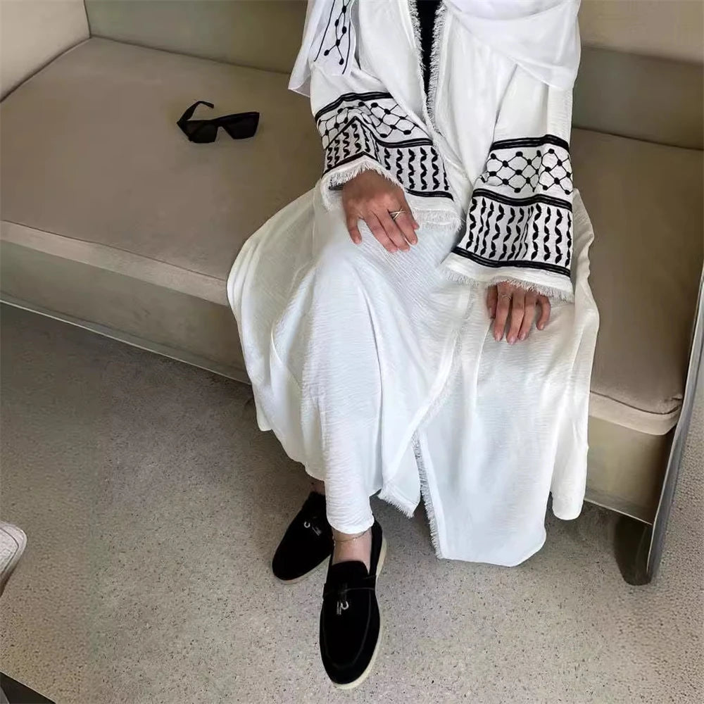 Modest Muslim Kaftan Dress - Meesal