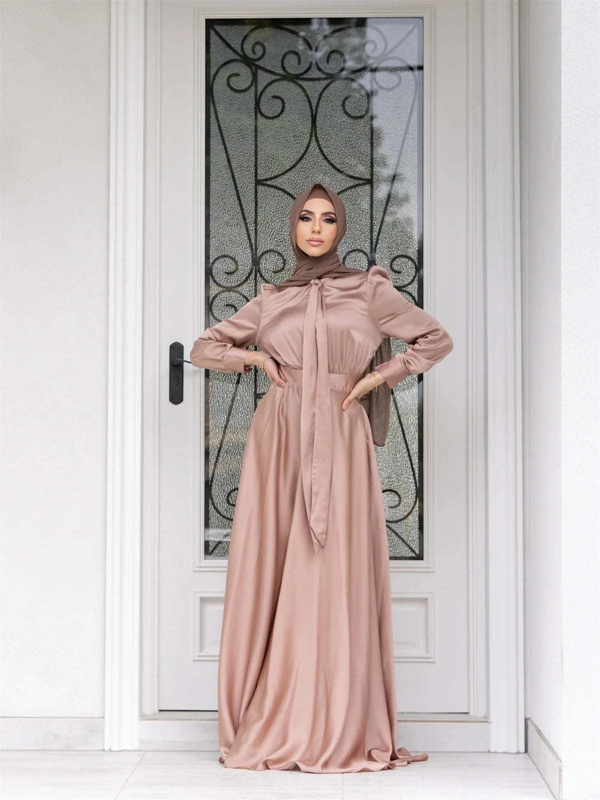 Elegant Satin Dress - Meesal