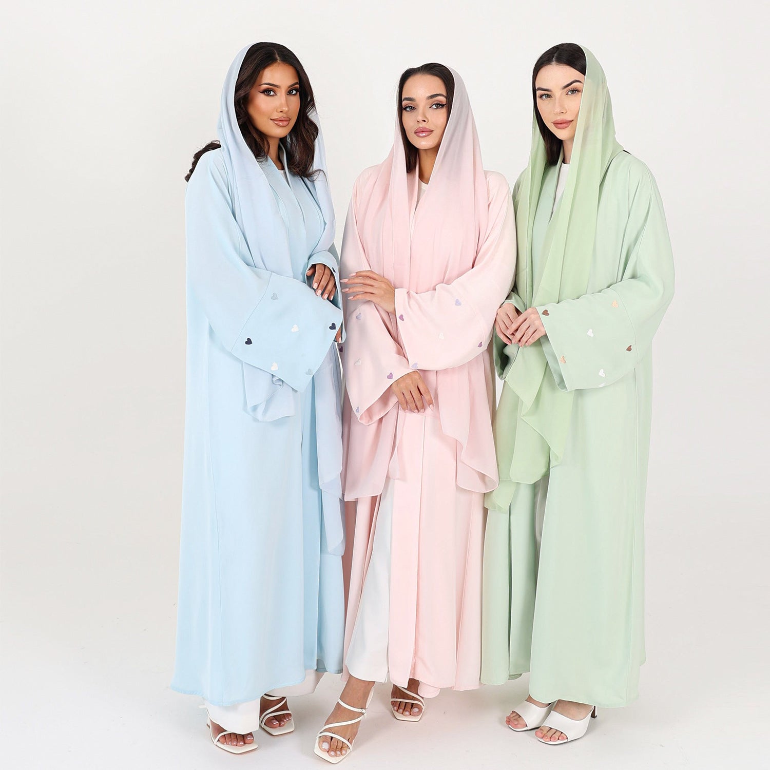 Dubai Love Embroidered Elegant Cardigan Robe - Meesal