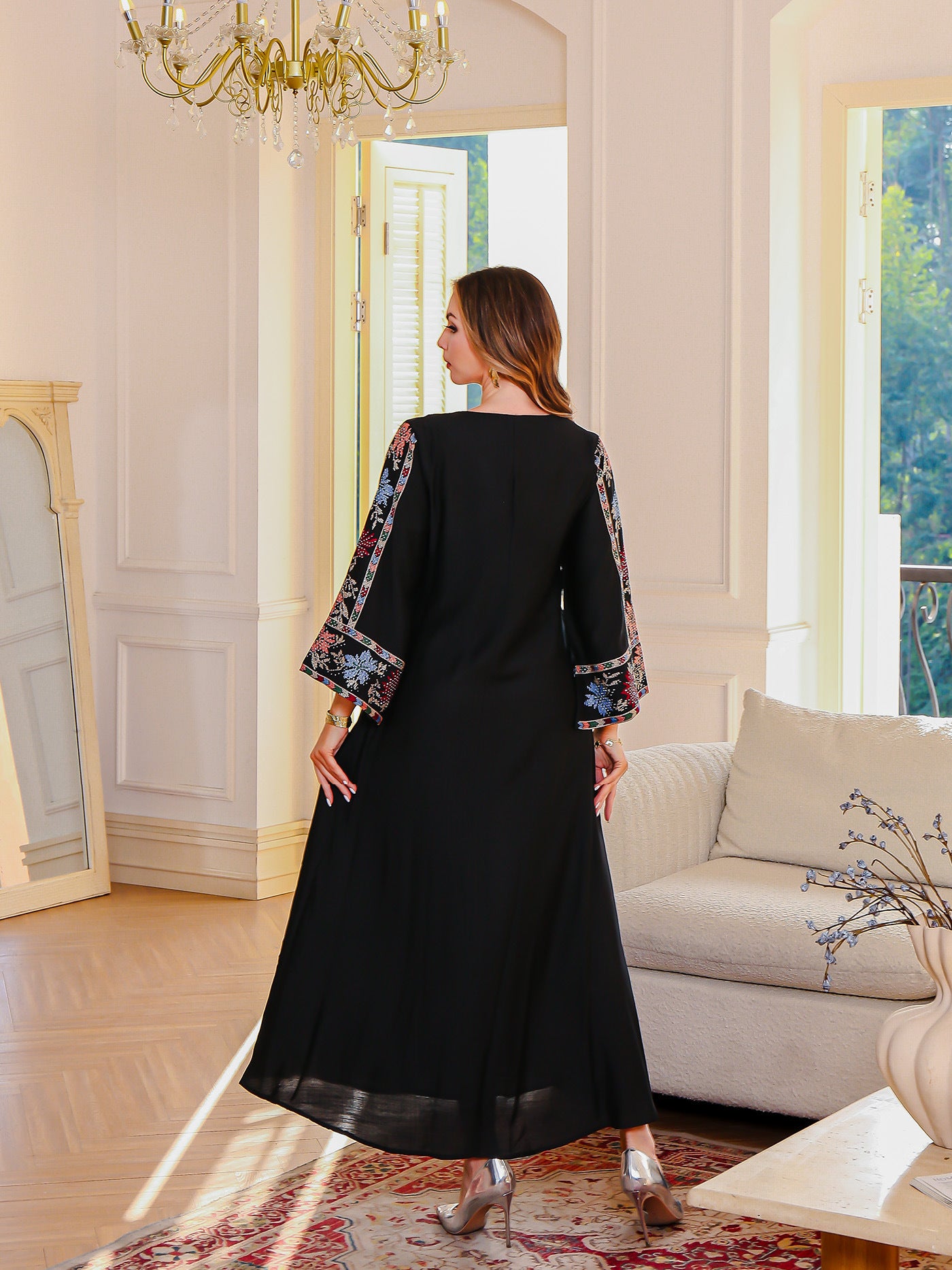 Women's Embroidery Stick-on Crystals Dress Middle East Clothing - Meesal