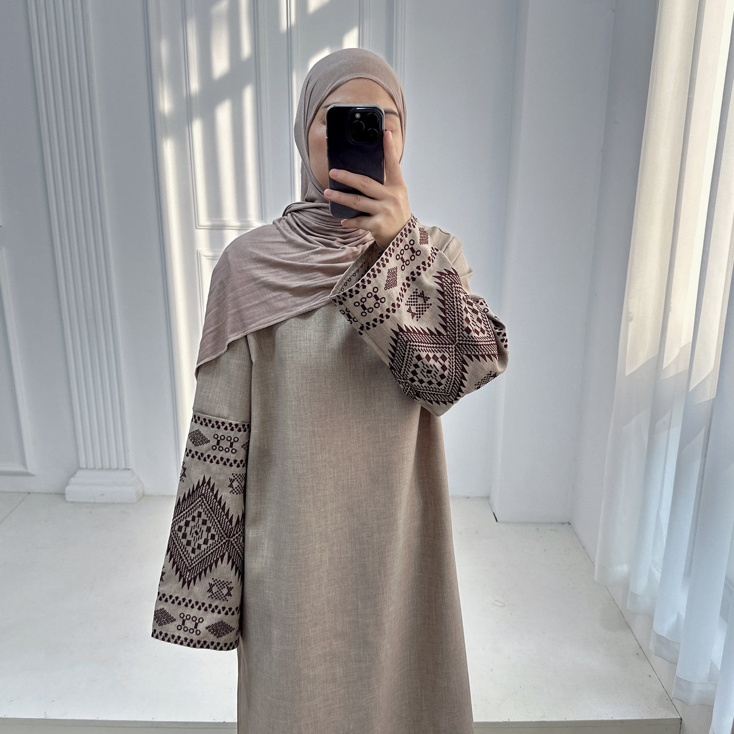 Fashion Embroidered DUBAI Turkish Party Robe - Meesal