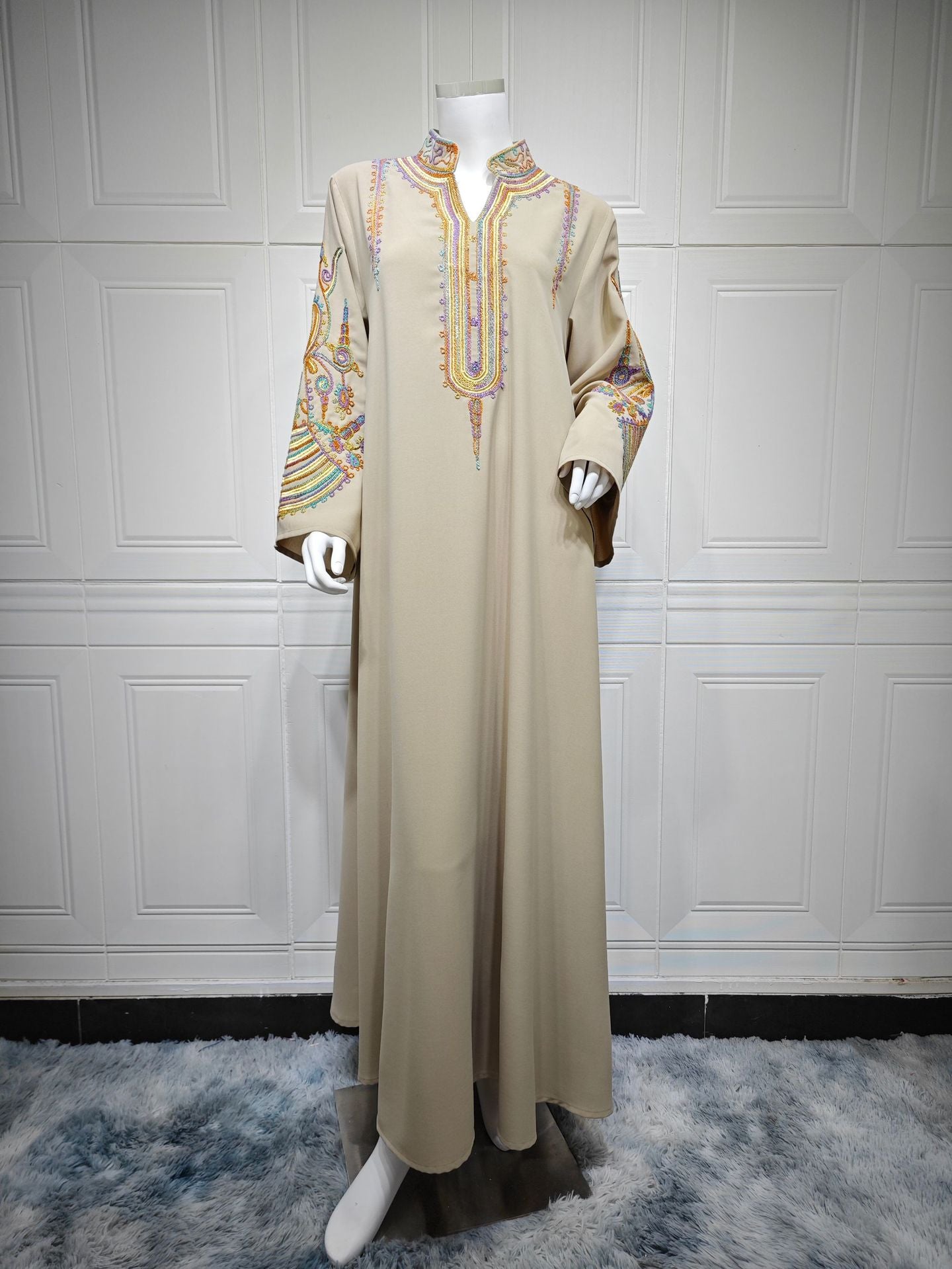 Women's Embroidered Rope Embroidered Muslim Dress - Meesal