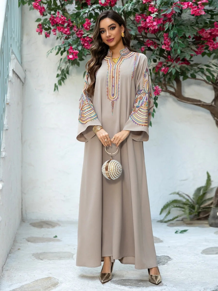 Floral Embroidery Dress - Meesal