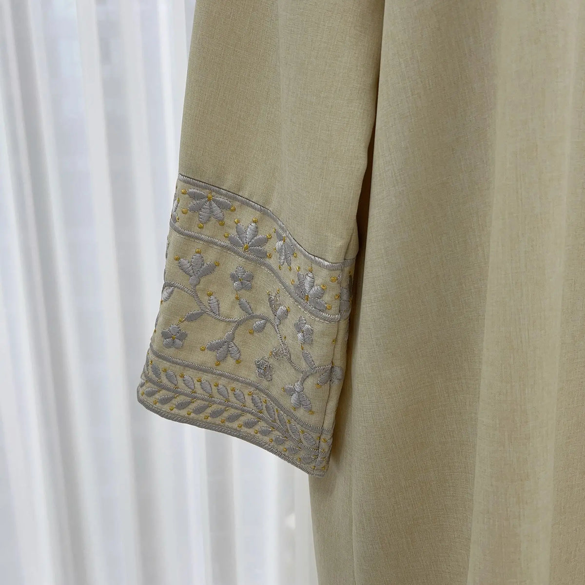 Embroidered Kimono Abaya - Meesal