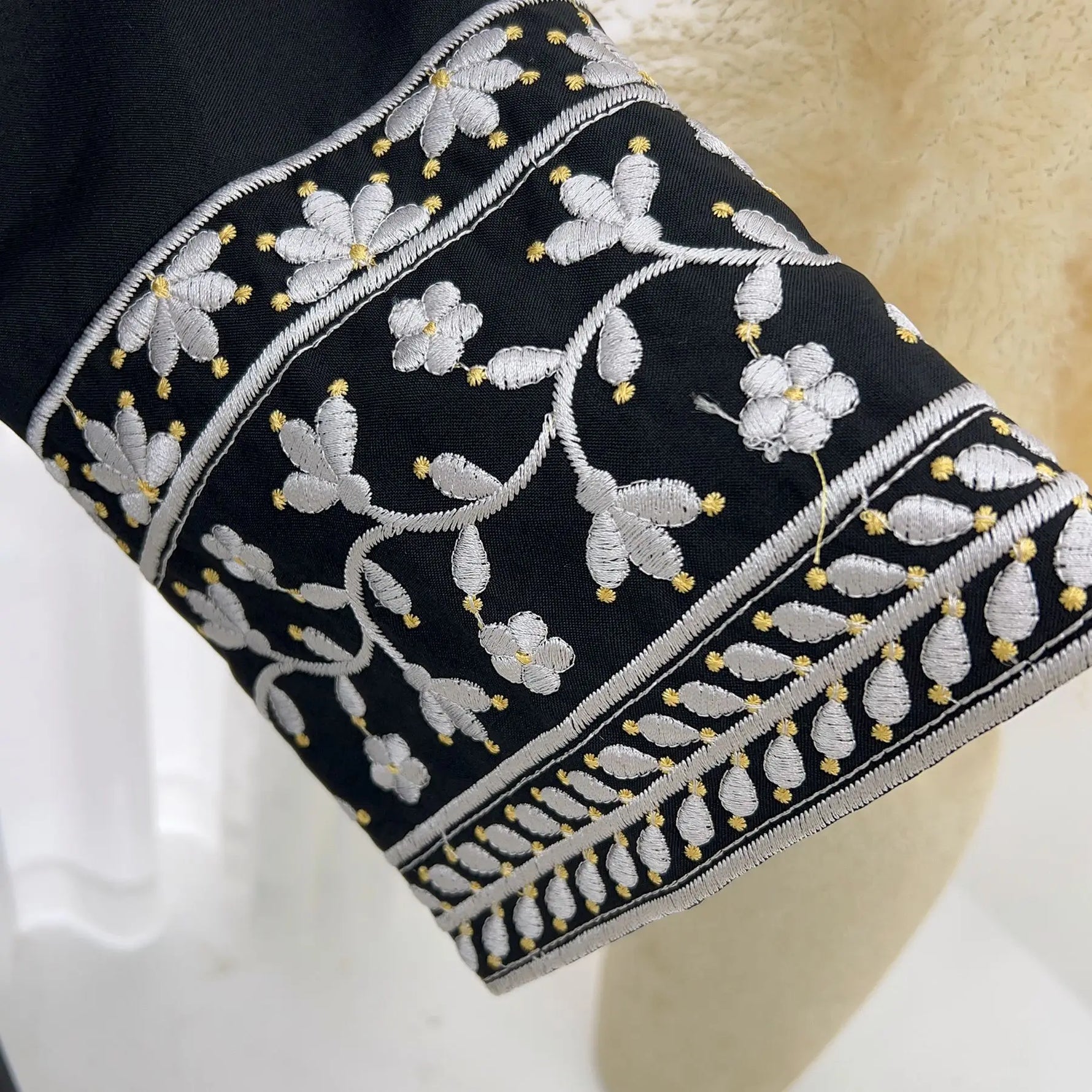 Embroidered Kimono Abaya - Meesal